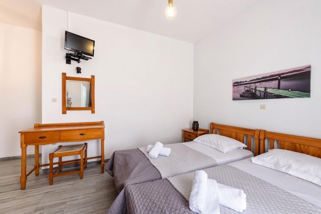 Astoria Apartments Paros Island Exterior photo