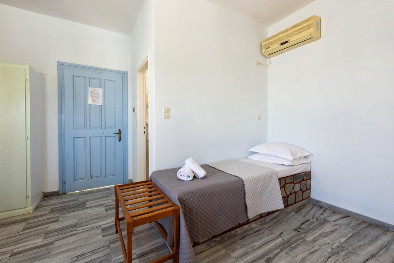 Astoria Apartments Paros Island Exterior photo
