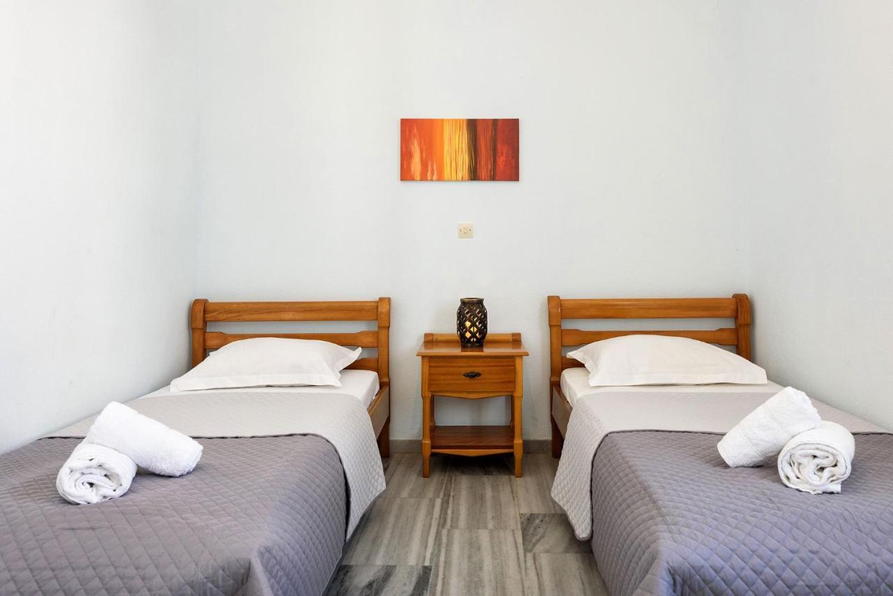 Astoria Apartments Paros Island Exterior photo