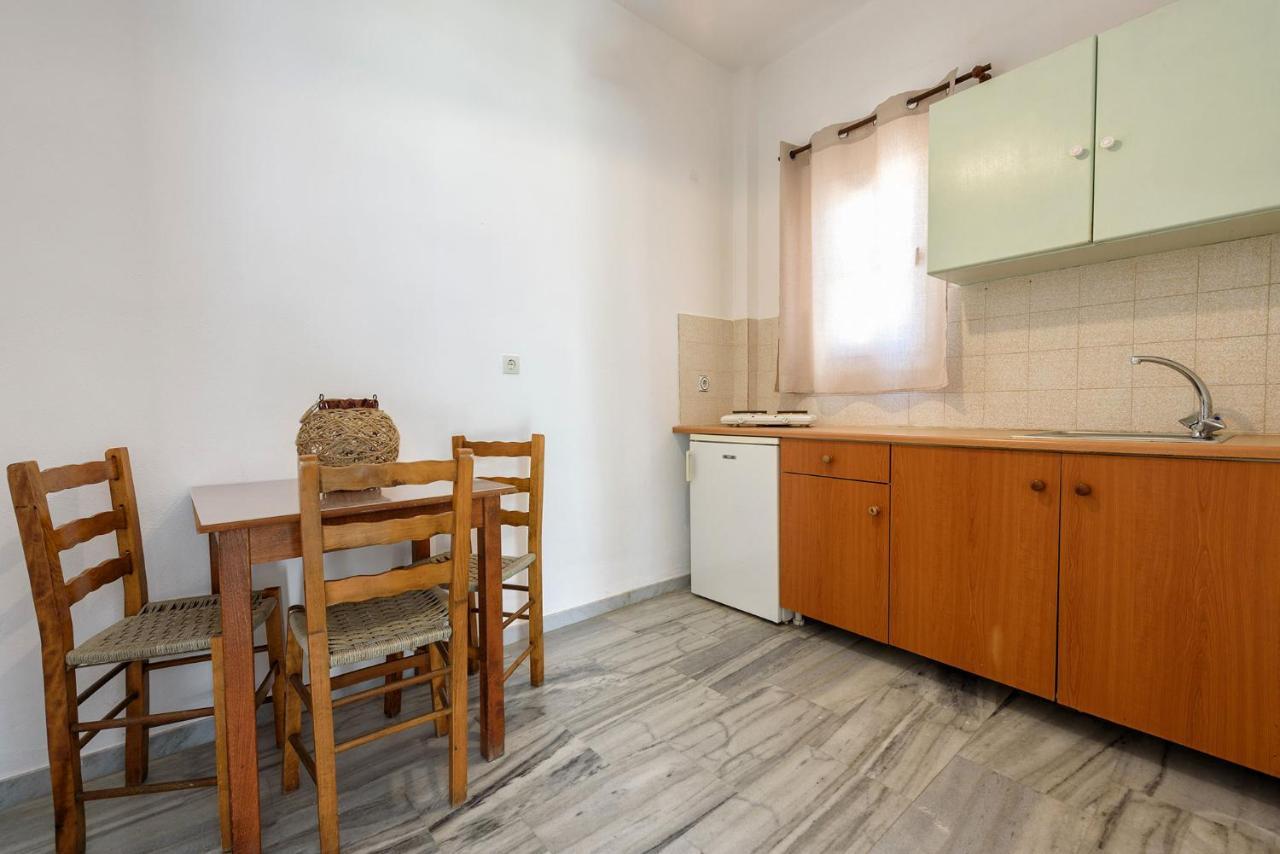 Astoria Apartments Paros Island Exterior photo