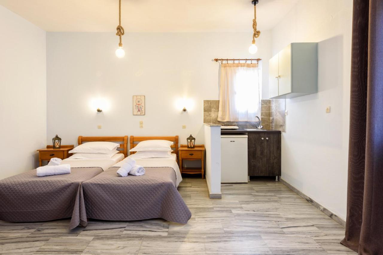 Astoria Apartments Paros Island Exterior photo