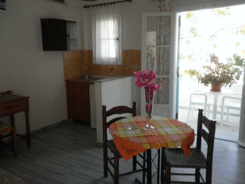 Astoria Apartments Paros Island Exterior photo